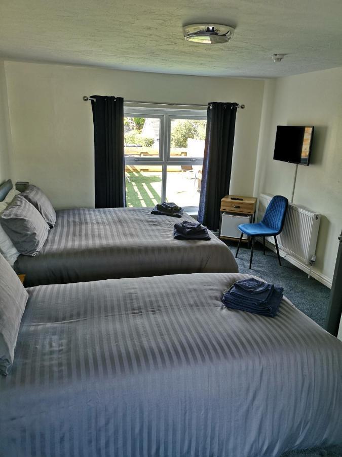 Red Lion Rooms - Self Check In Dalton in Furness Kültér fotó